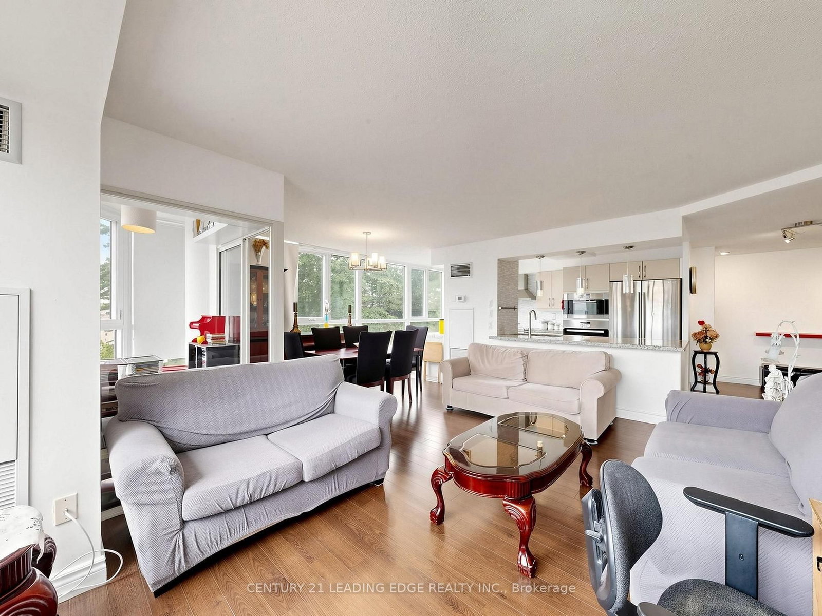 3231 Eglinton Avenue E • #204 • Toronto, ON photo 17