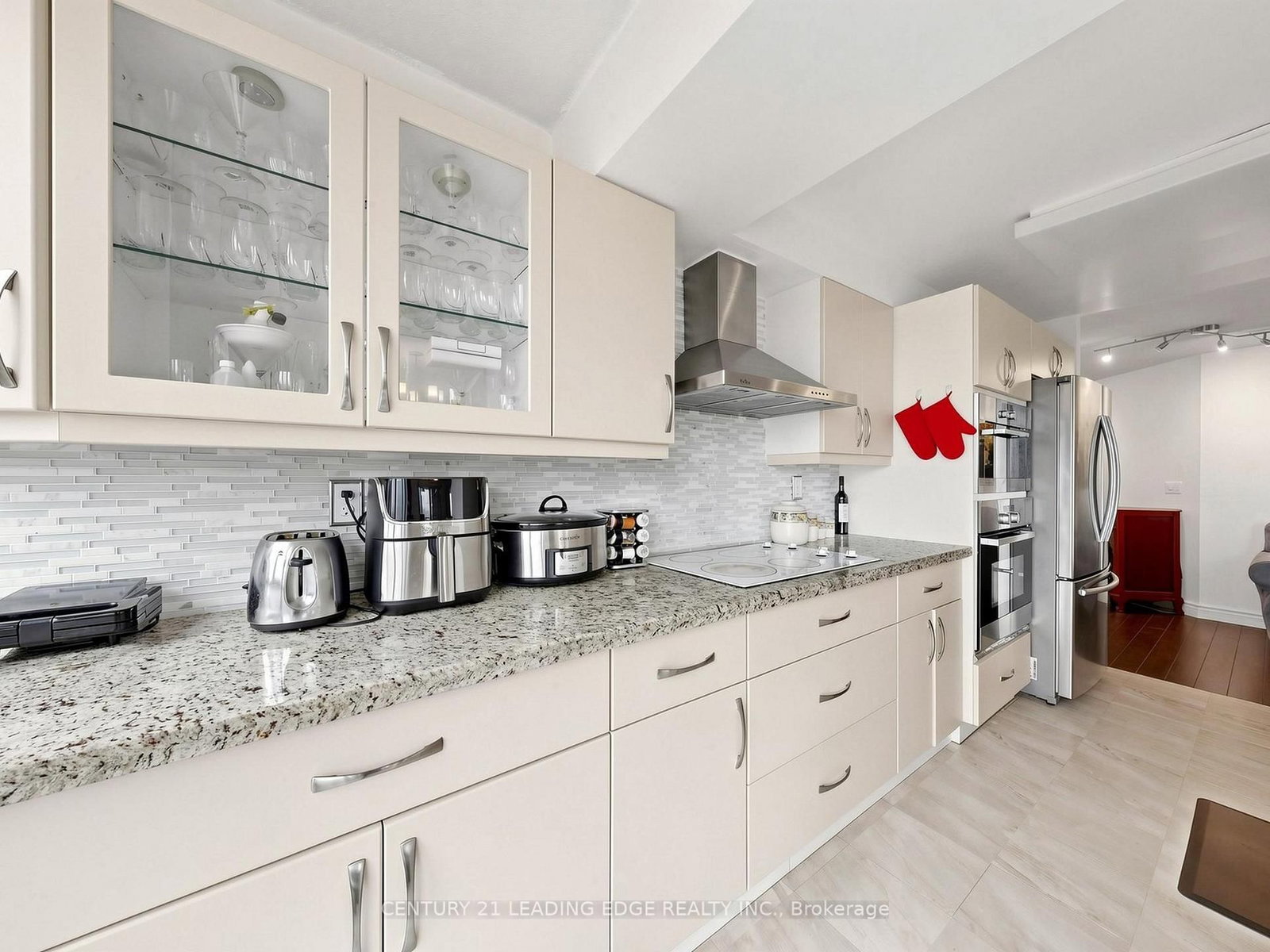 3231 Eglinton Avenue E • #204 • Toronto, ON photo 3