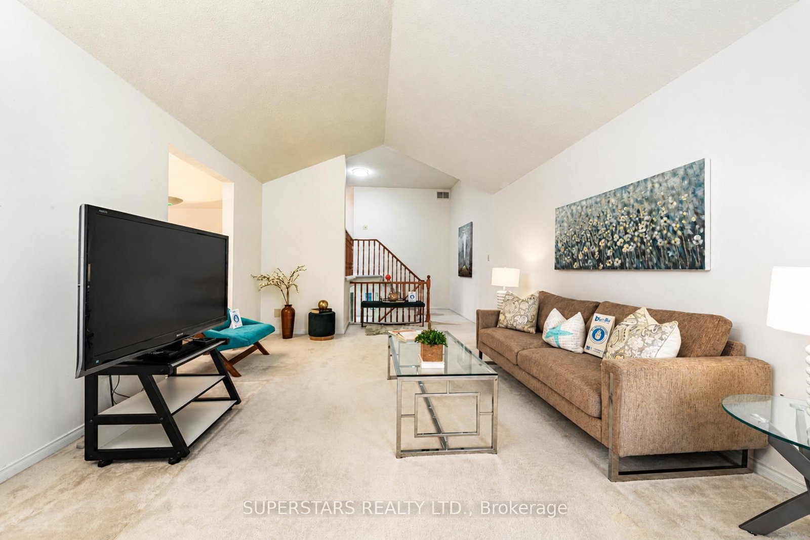 48 Coverdale Crescent • Toronto, ON photo 19