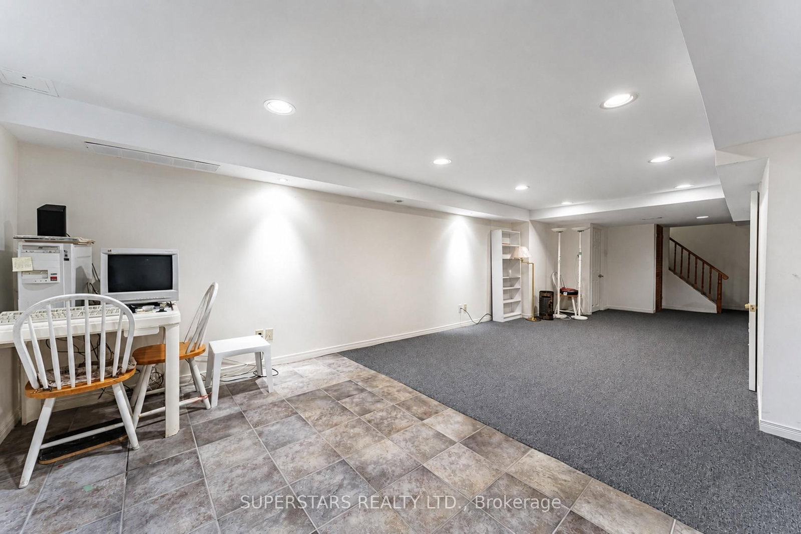 48 Coverdale Crescent • Toronto, ON photo 32