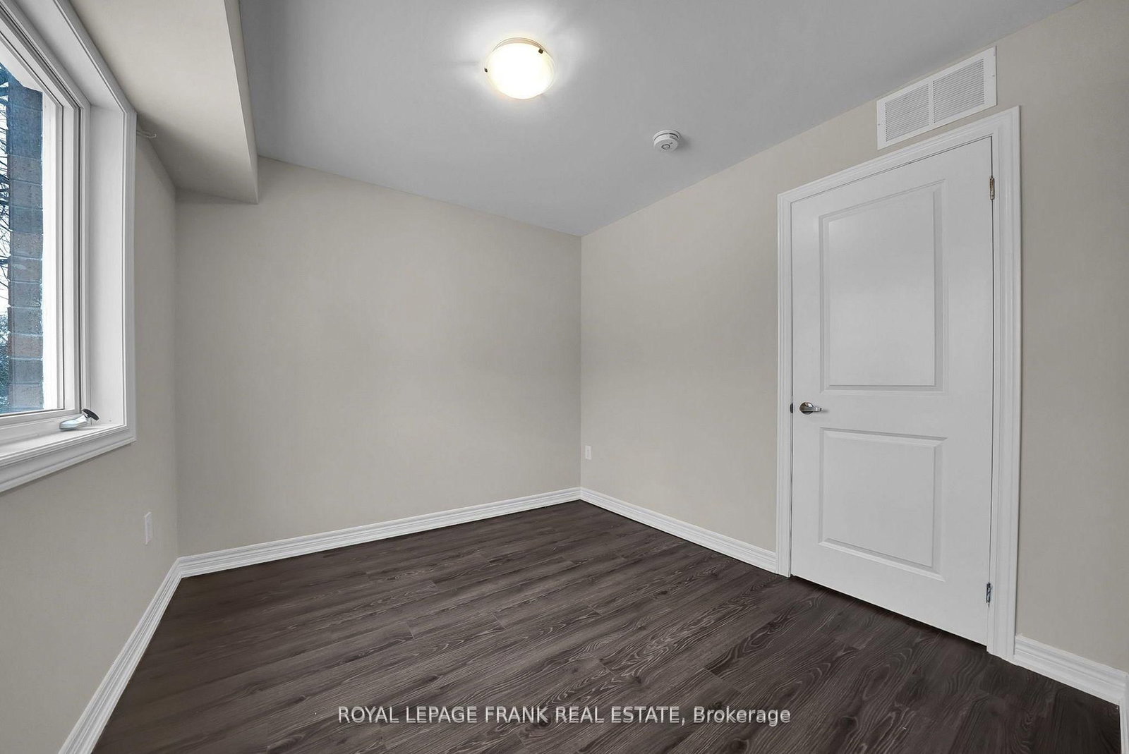 402 Olive Avenue • Oshawa, ON photo 25