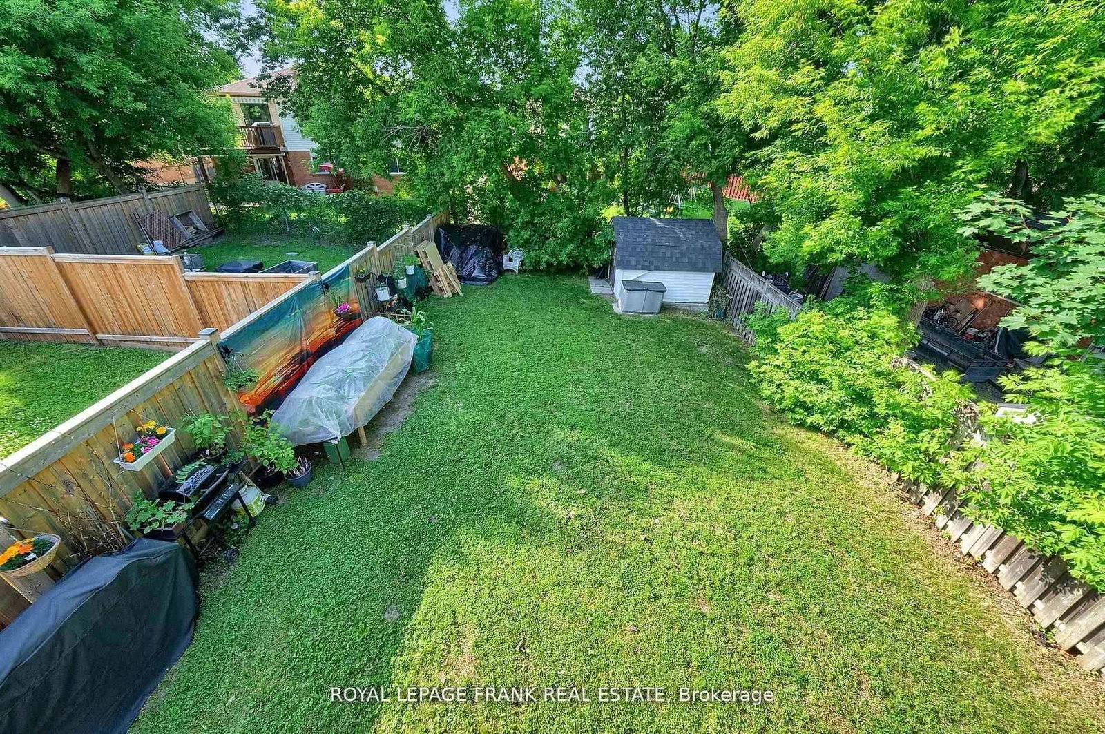 402 Olive Avenue • Oshawa, ON photo 27