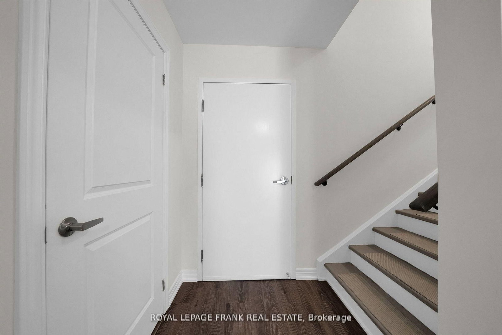 402 Olive Avenue • Oshawa, ON photo 6