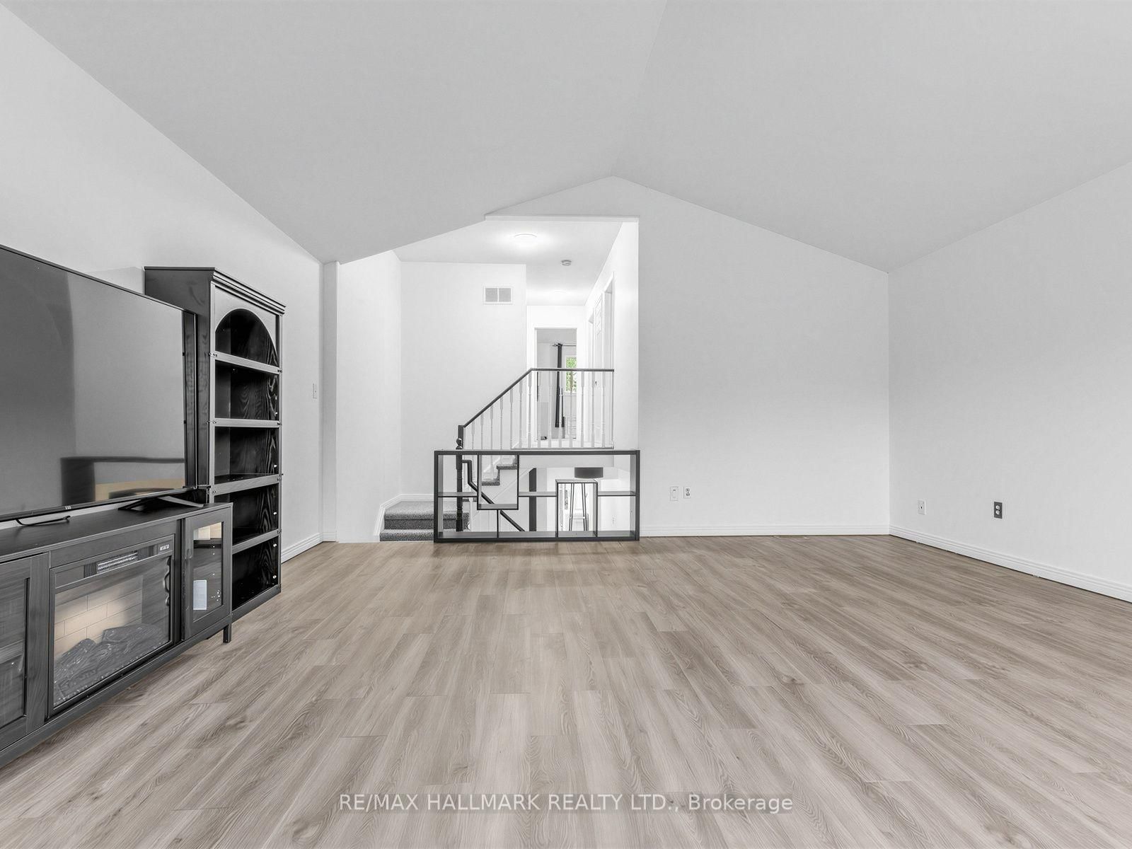 1553 Rawlings Drive • Pickering, ON photo 21
