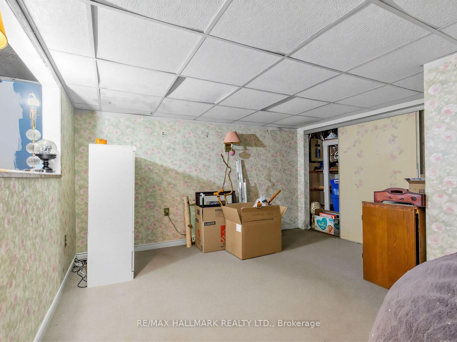 1553 Rawlings Drive • Pickering, ON photo 34