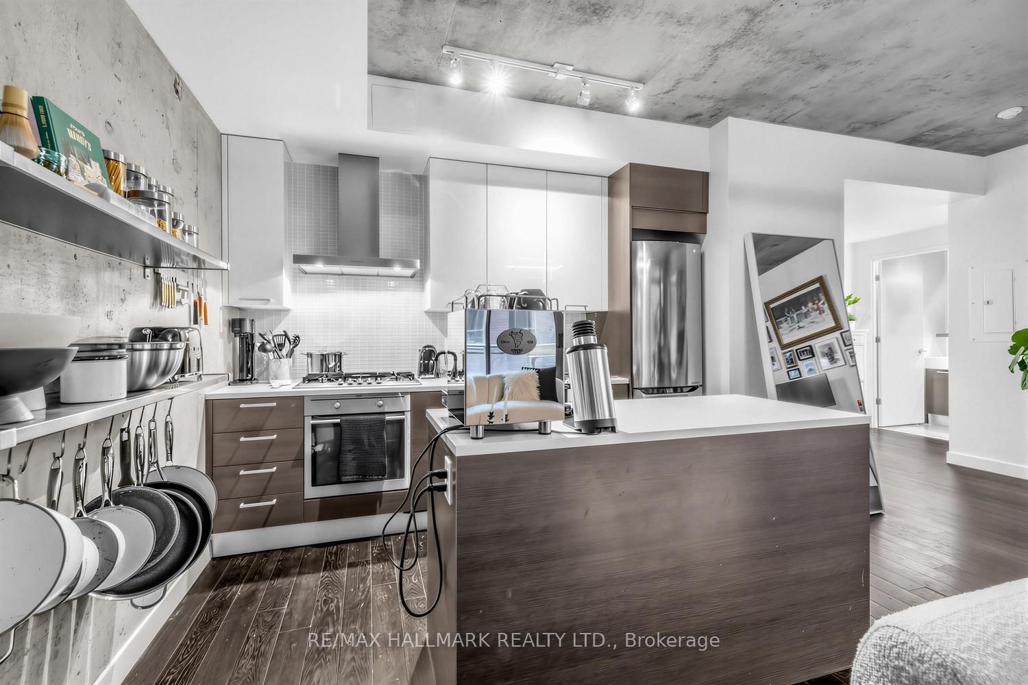 90 Broadview Avenue • #408 • Toronto, ON photo 14