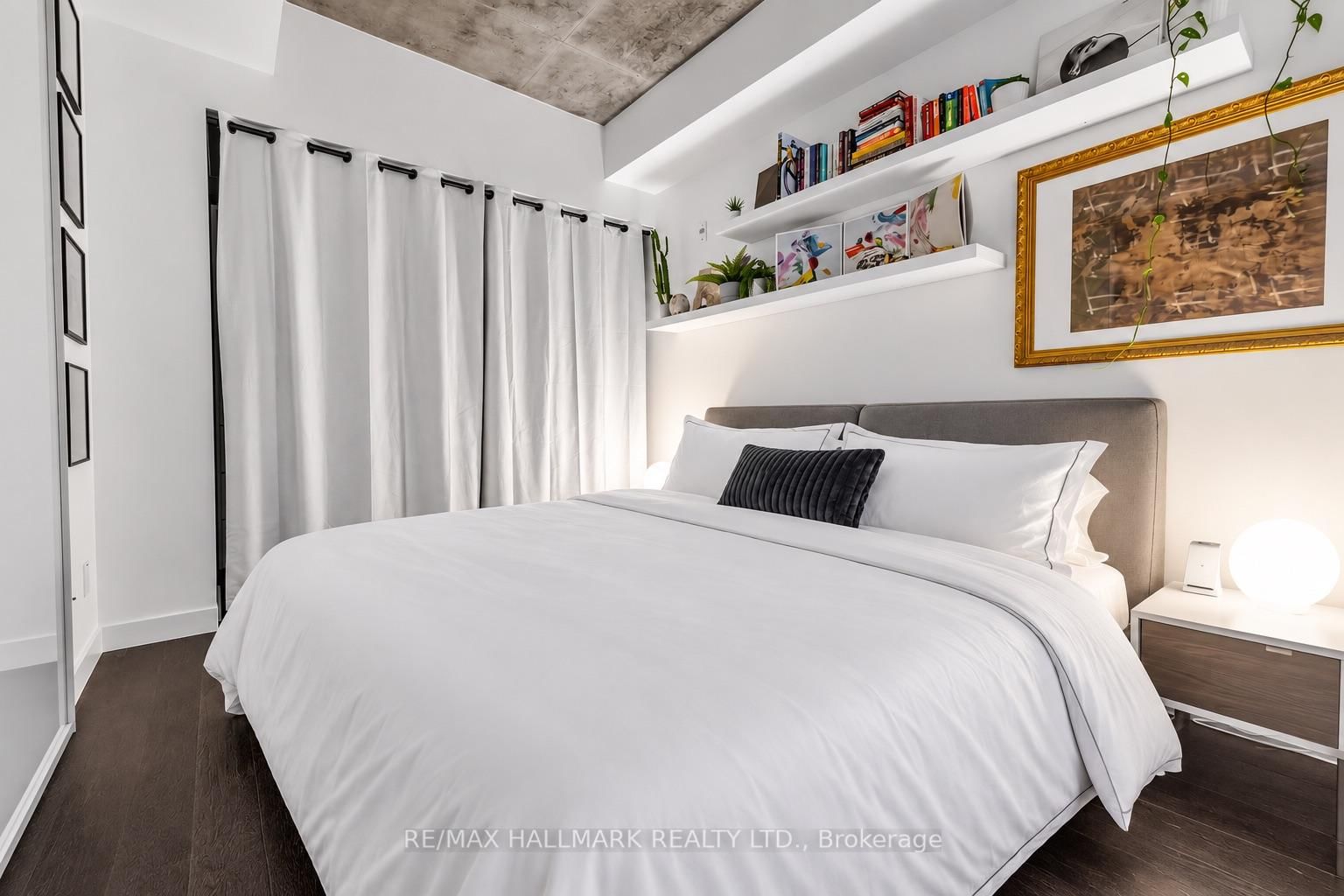 90 Broadview Avenue • #408 • Toronto, ON photo 19
