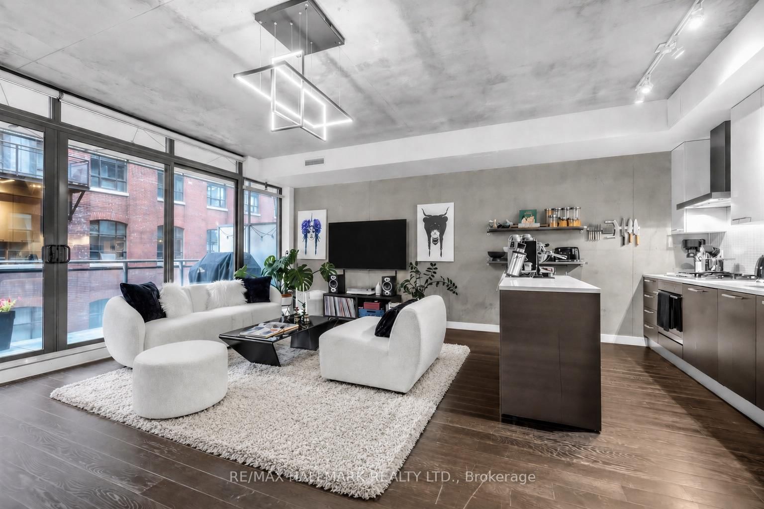 90 Broadview Avenue • #408 • Toronto, ON photo 6