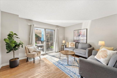 24 Fernbank Place • Whitby, ON photo 3