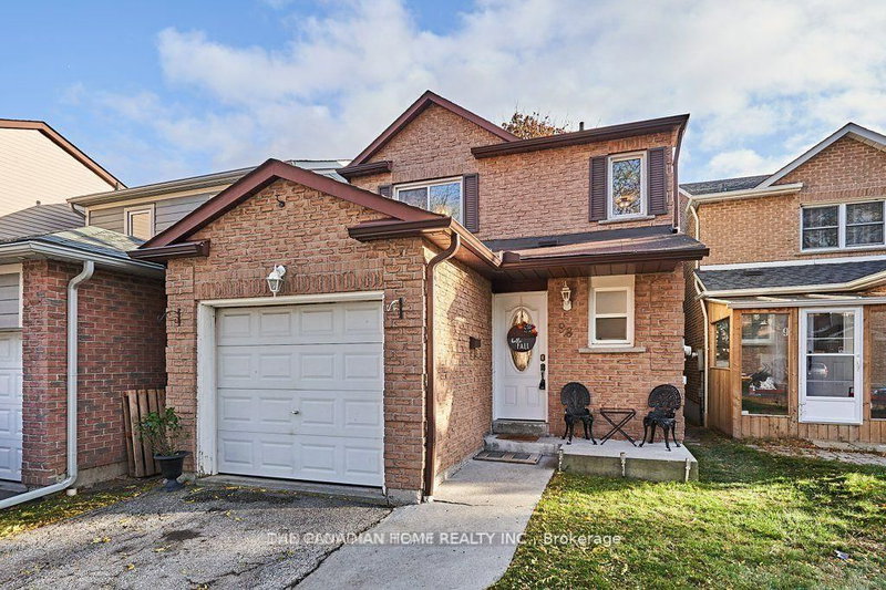 98 Greenfield Crescent