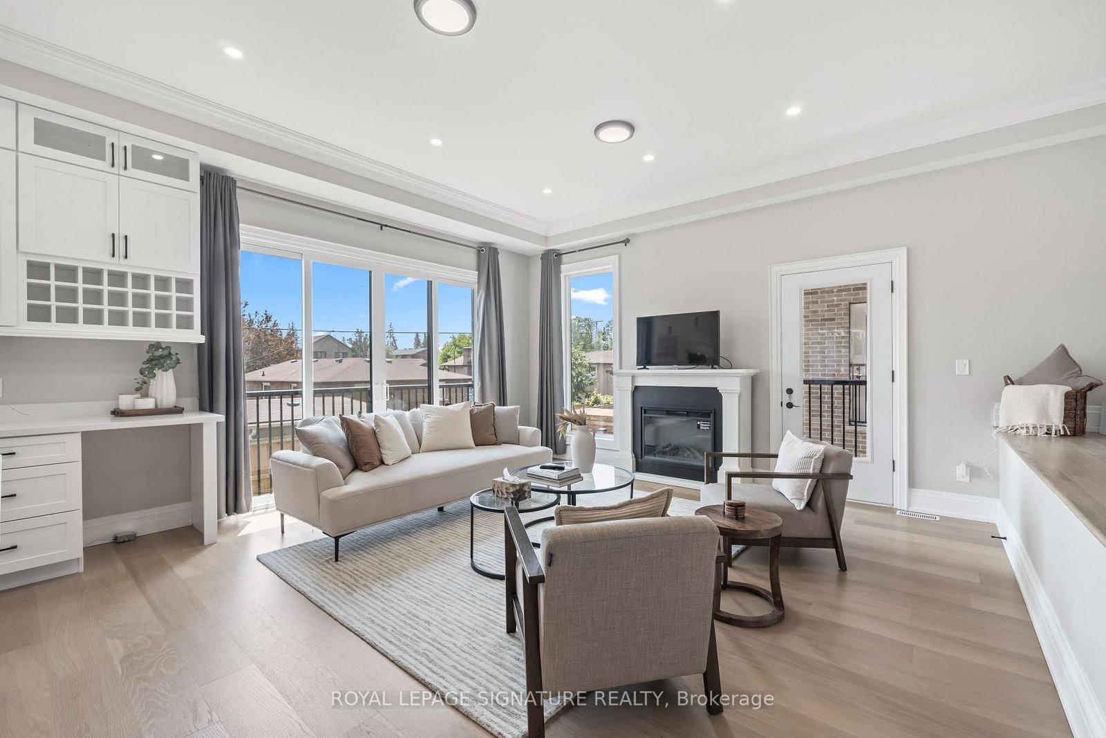 1309 Commerce Street • Pickering, ON photo 18