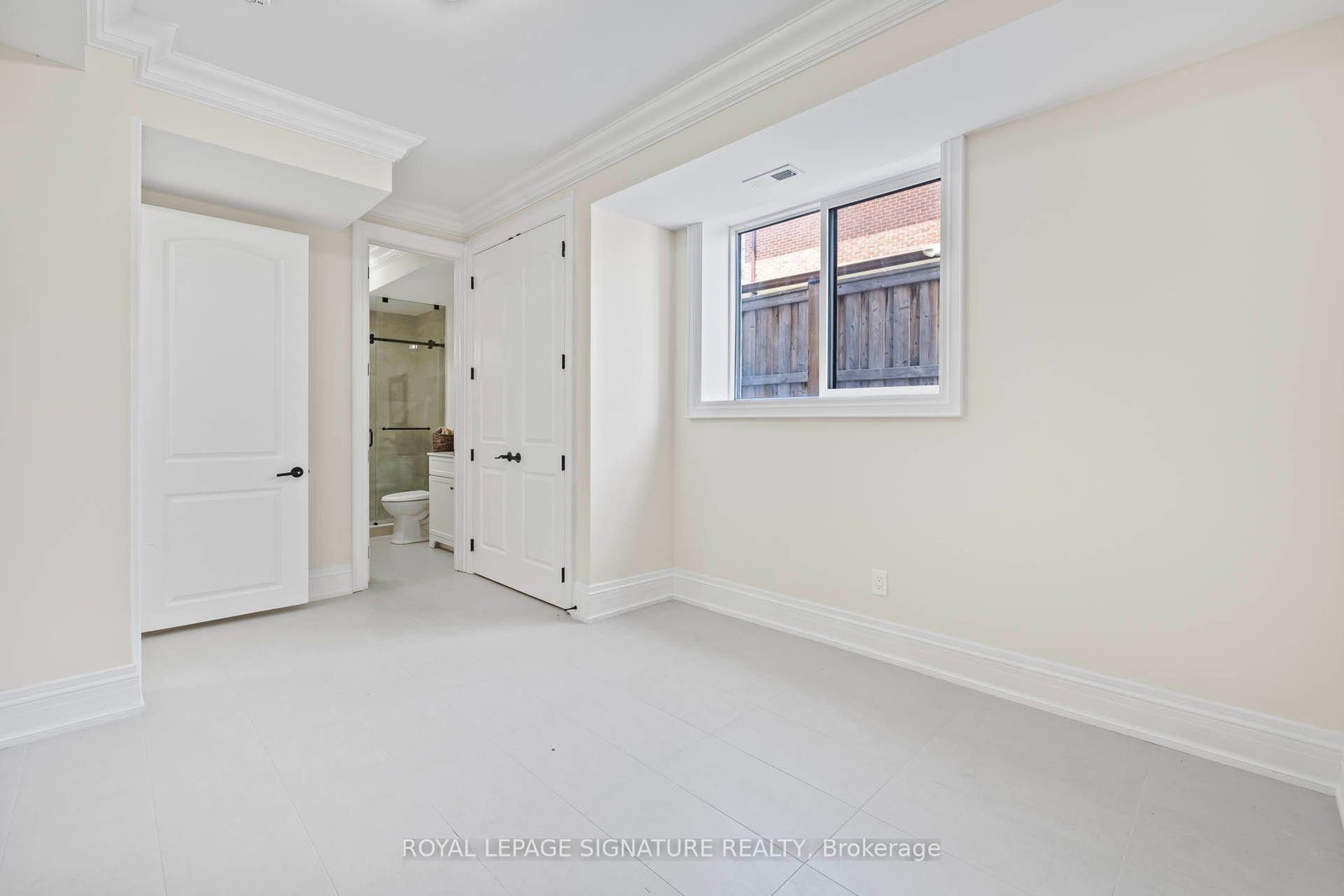 1309 Commerce Street • Pickering, ON photo 37