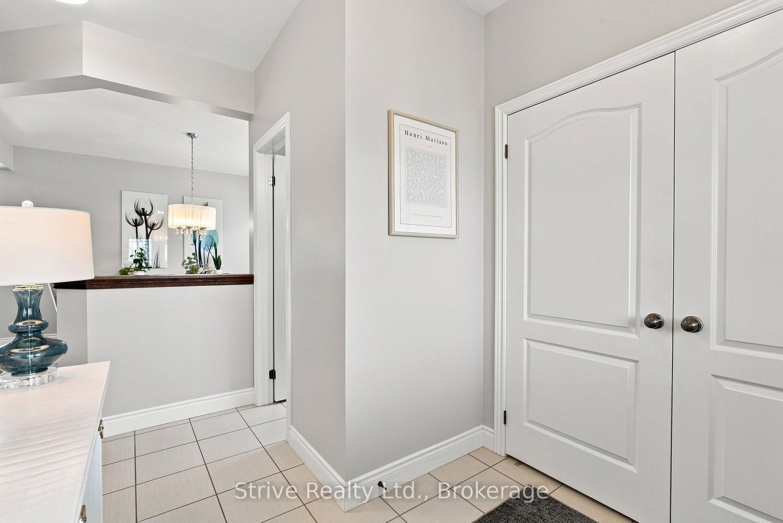 14 Vetzal Court • Clarington, ON photo 4