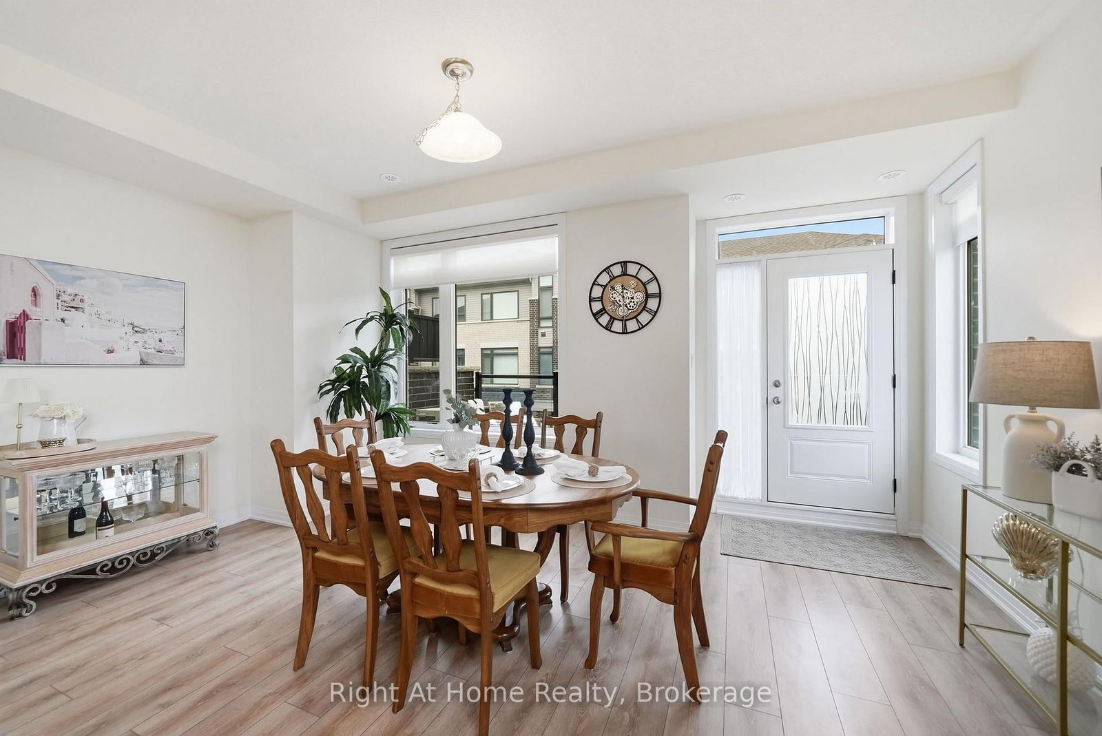 52 Emmas Way • Whitby, ON photo 13