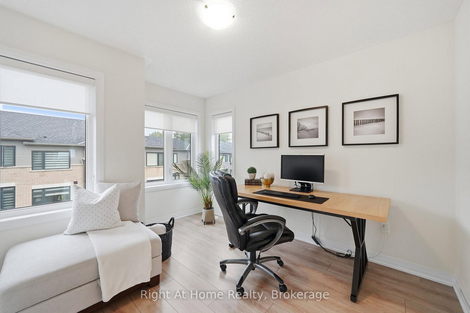 52 Emmas Way • Whitby, ON photo 31