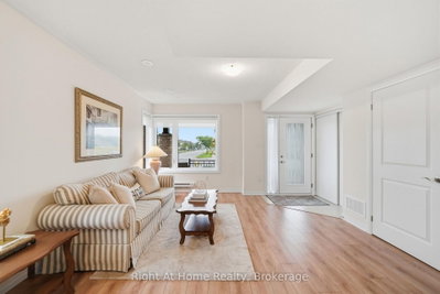 52 Emmas Way • Whitby, ON photo 5