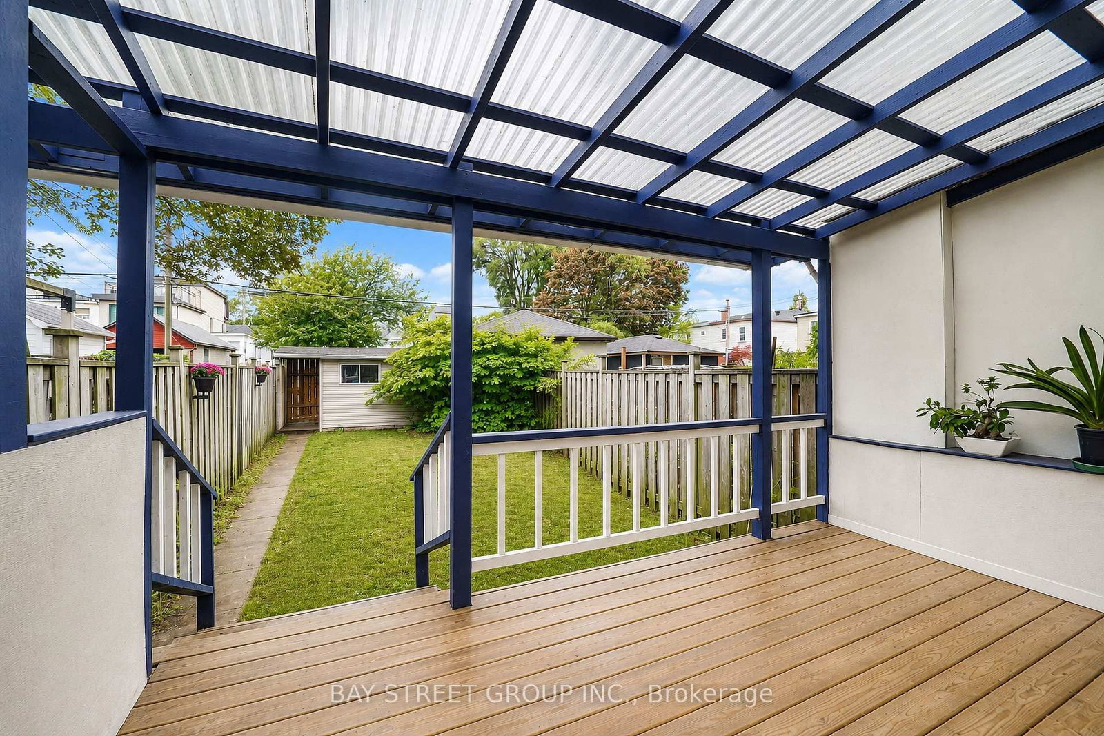 54 Thyra Avenue • Toronto, ON photo 25