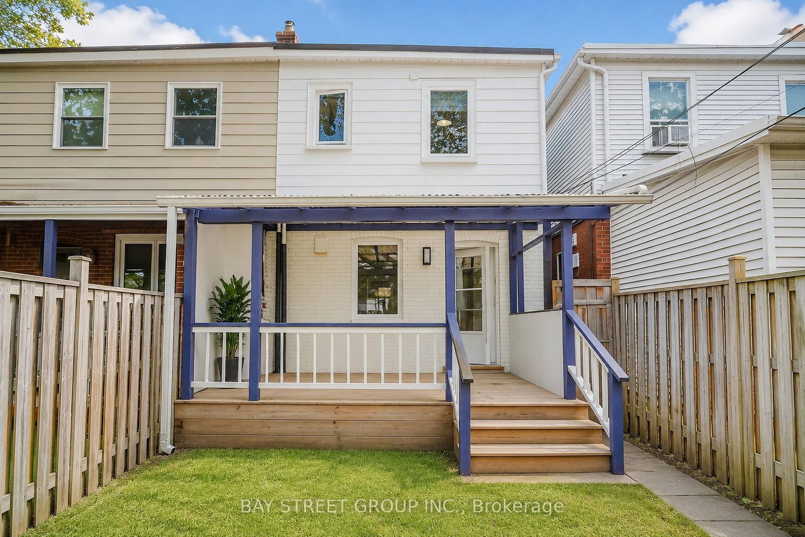 54 Thyra Avenue • Toronto, ON photo 26
