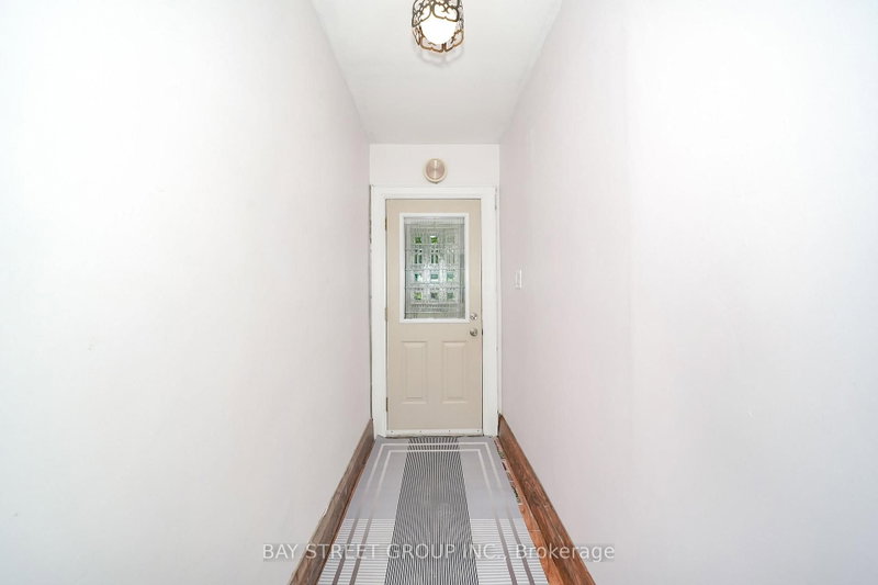 54 Thyra Avenue