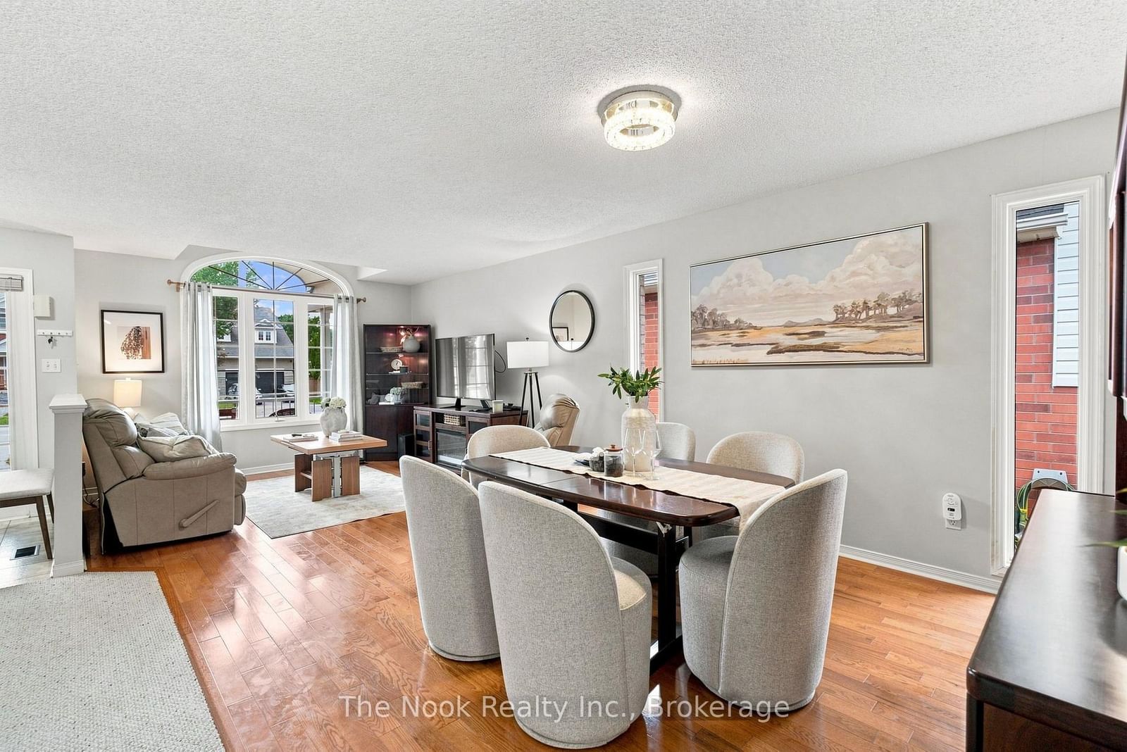 638 Longworth Avenue • Clarington, ON photo 14