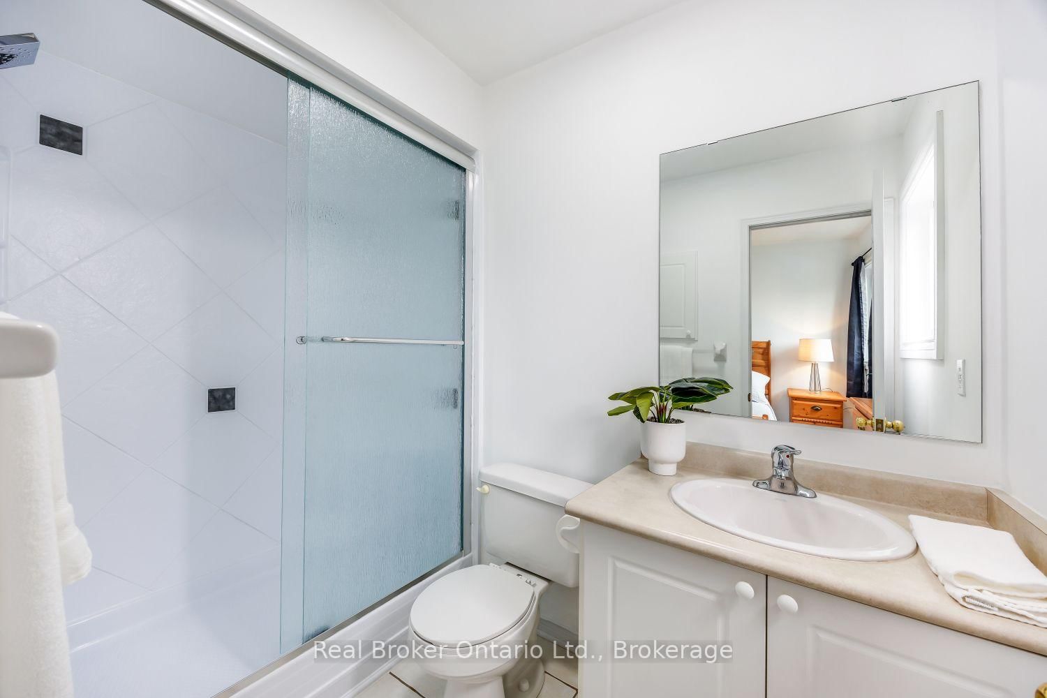 36 Bannister Street • Clarington, ON photo 20