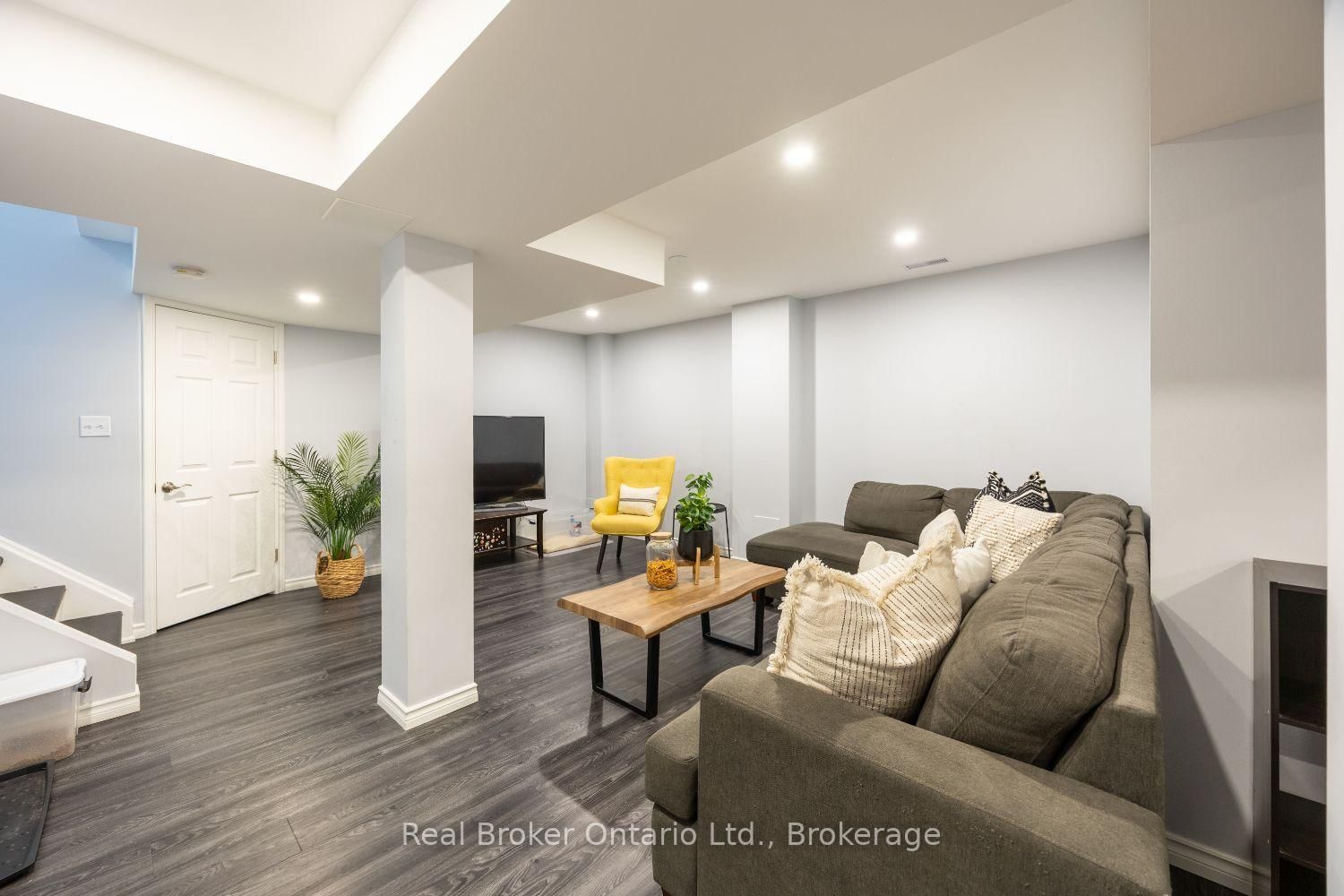 36 Bannister Street • Clarington, ON photo 26