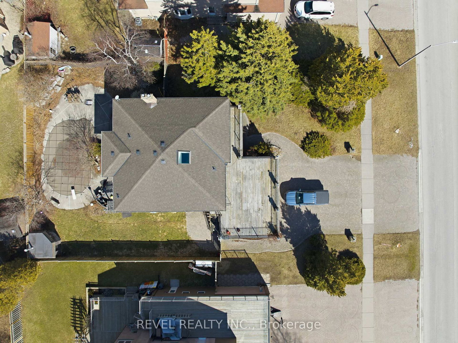 88 Lake Driveway W • Ajax, ON photo 18