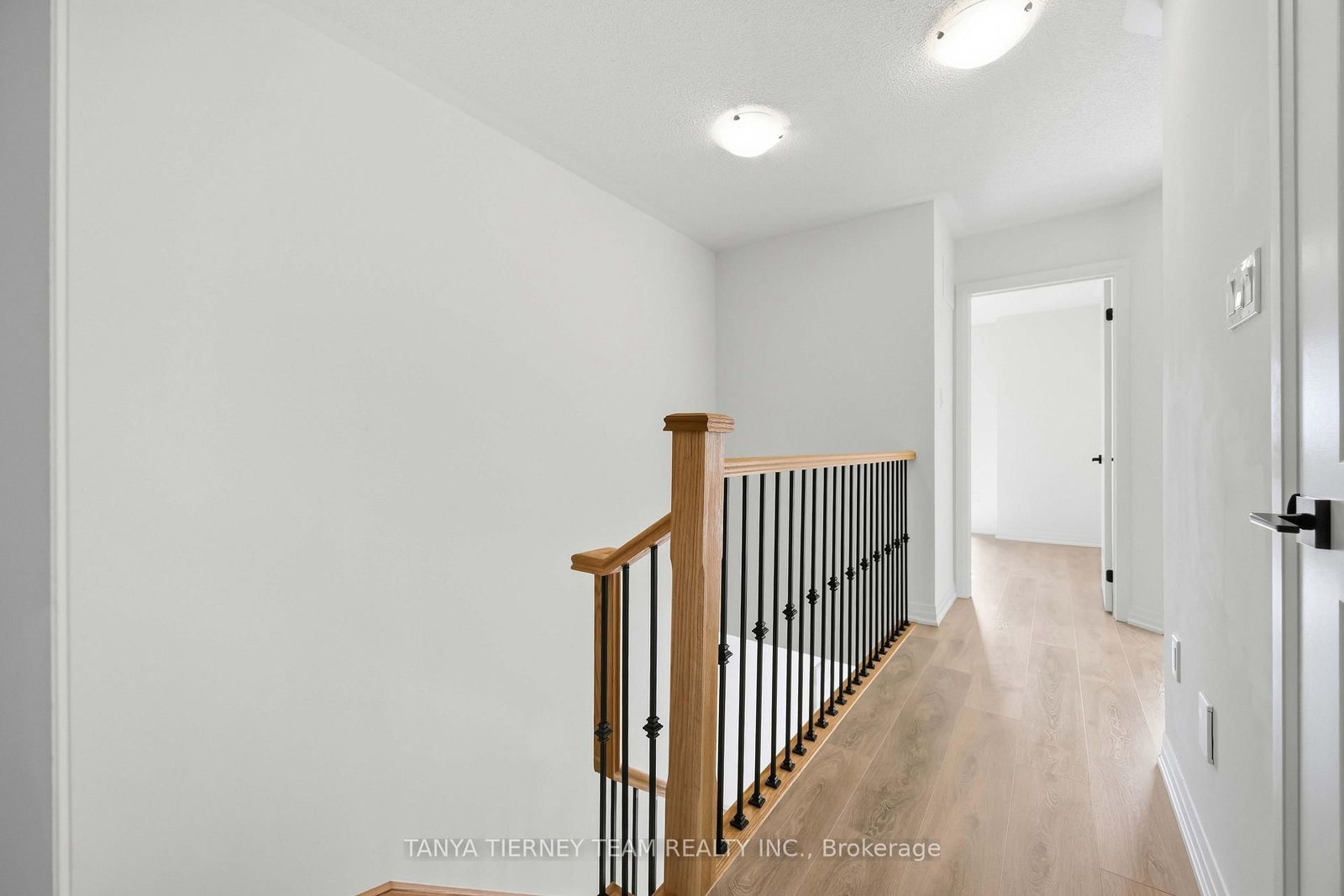 53 Emmas Way • Whitby, ON photo 28