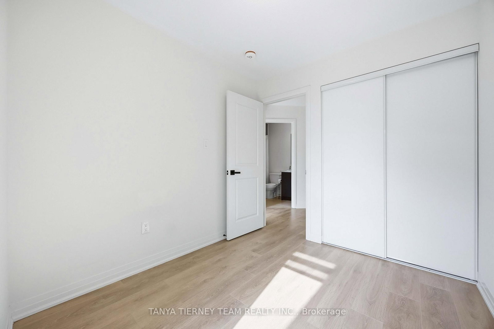 53 Emmas Way • Whitby, ON photo 41