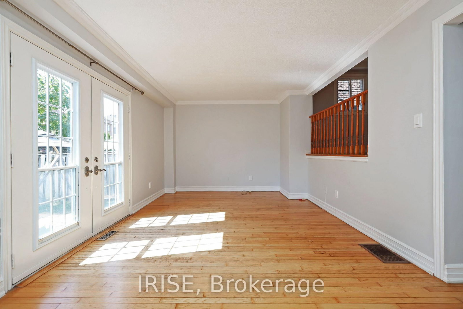 115 Winter Gardens Trail • Toronto, ON photo 27