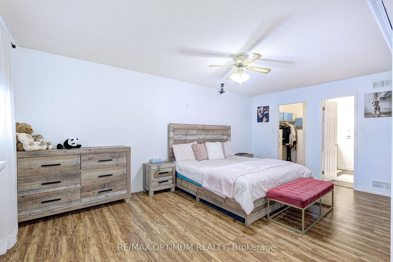 11 Murkar Crescent • Whitby, ON photo 27