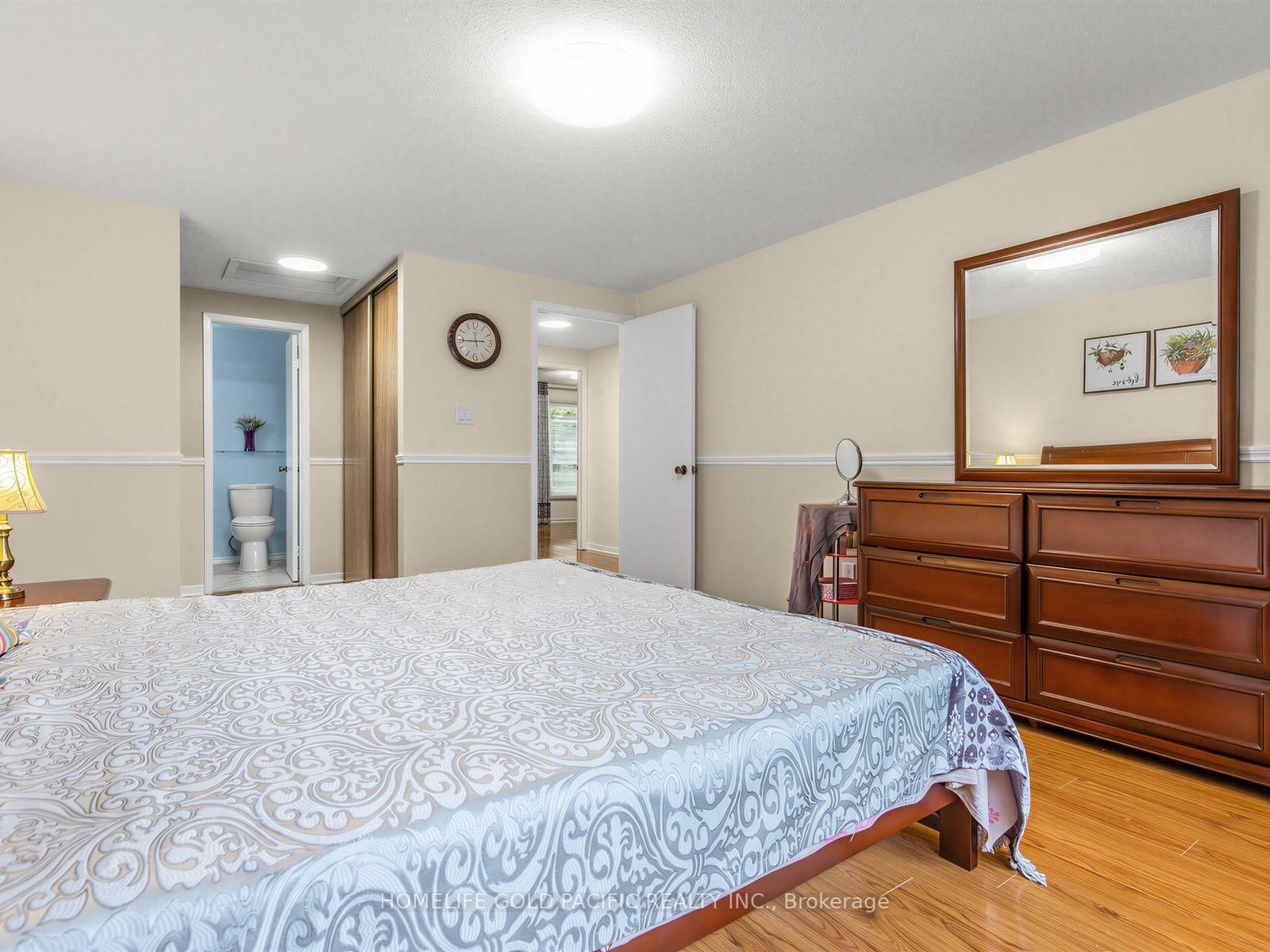 156 Ravenscroft Road • Ajax, ON photo 24