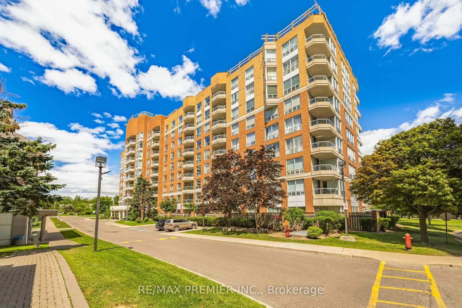480 Mclevin Avenue • #314 • Toronto, ON photo 3