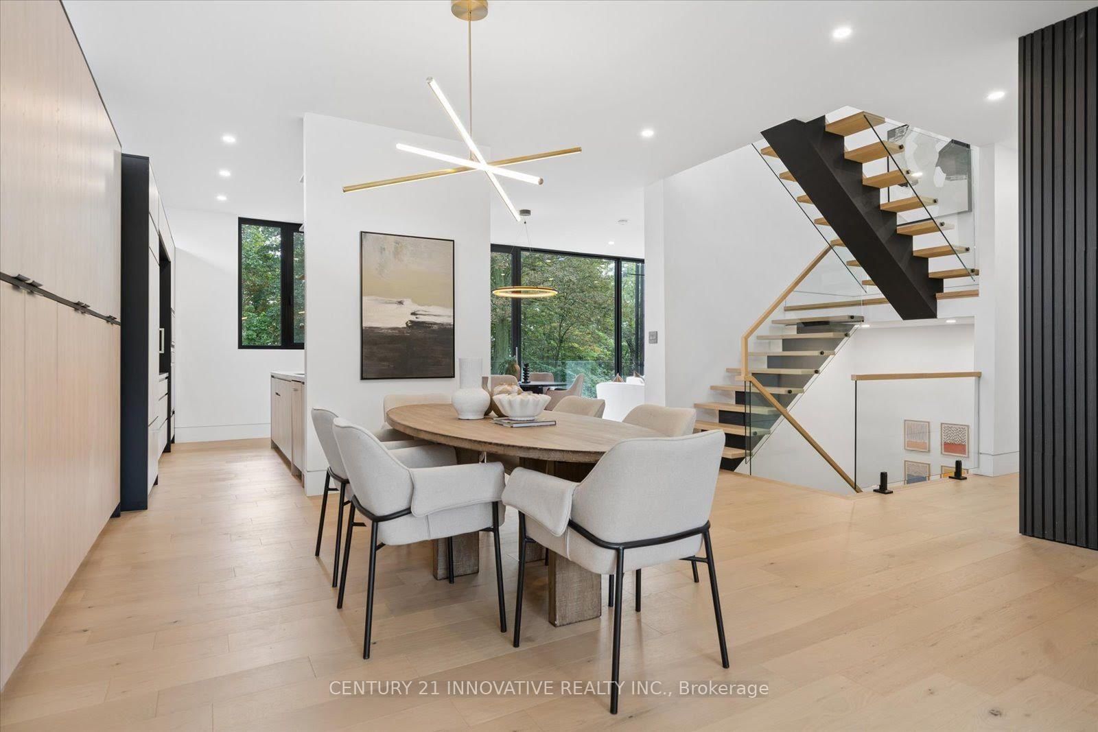 10 Haida Court • Toronto, ON photo 11