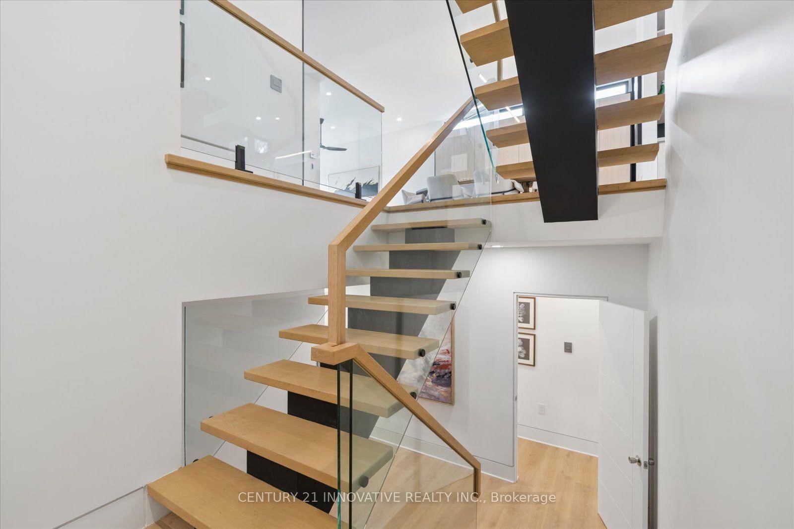 10 Haida Court • Toronto, ON photo 40
