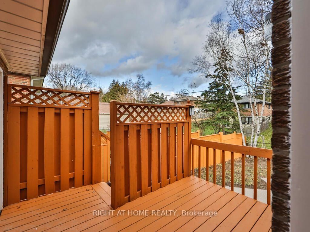 9 Allister Avenue • Toronto, ON photo 48