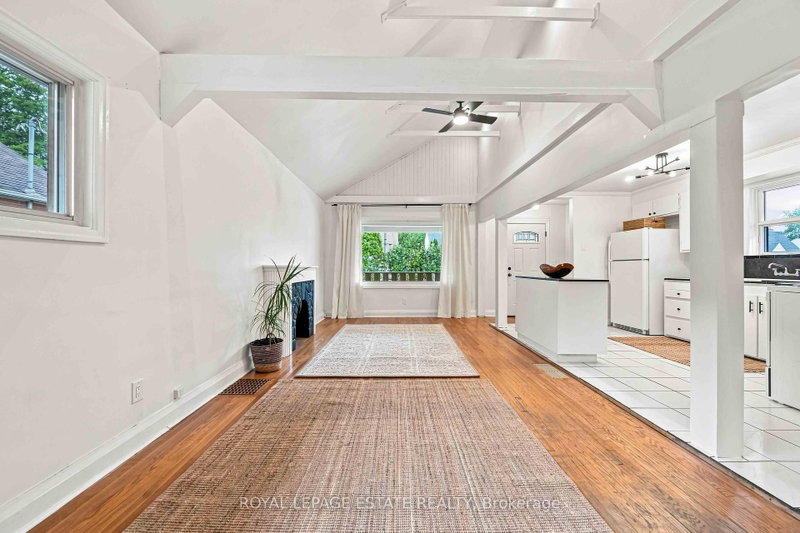 upper - 17 Arden Crescent