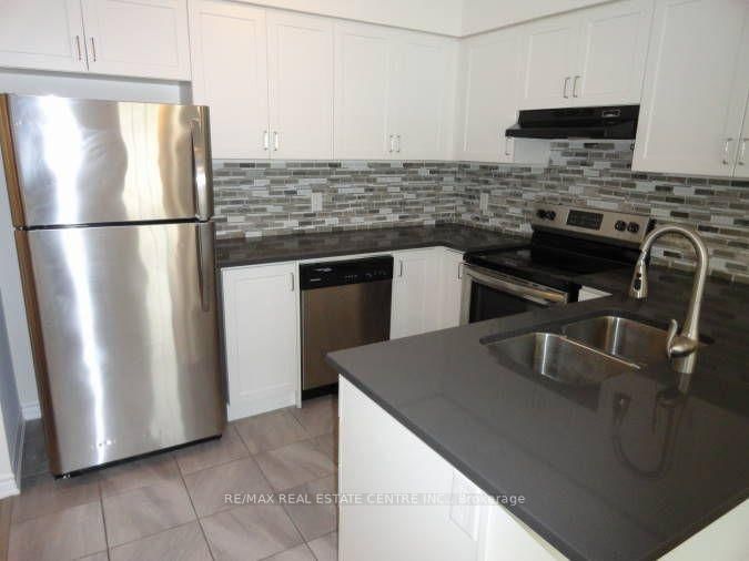 1084 Silk Street • Pickering, ON photo 15