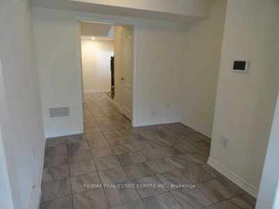 1084 Silk Street • Pickering, ON photo 4