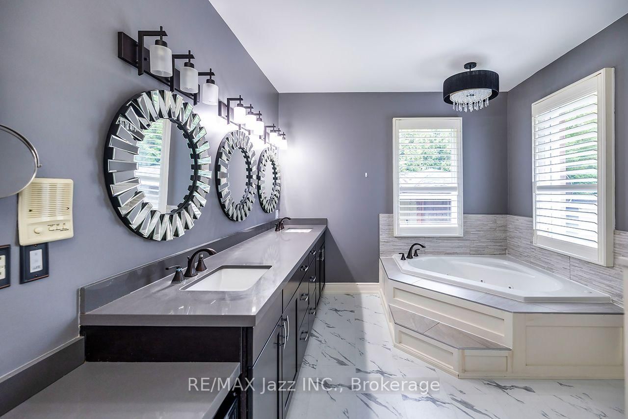 99 Hurd Street • Oshawa, ON photo 18