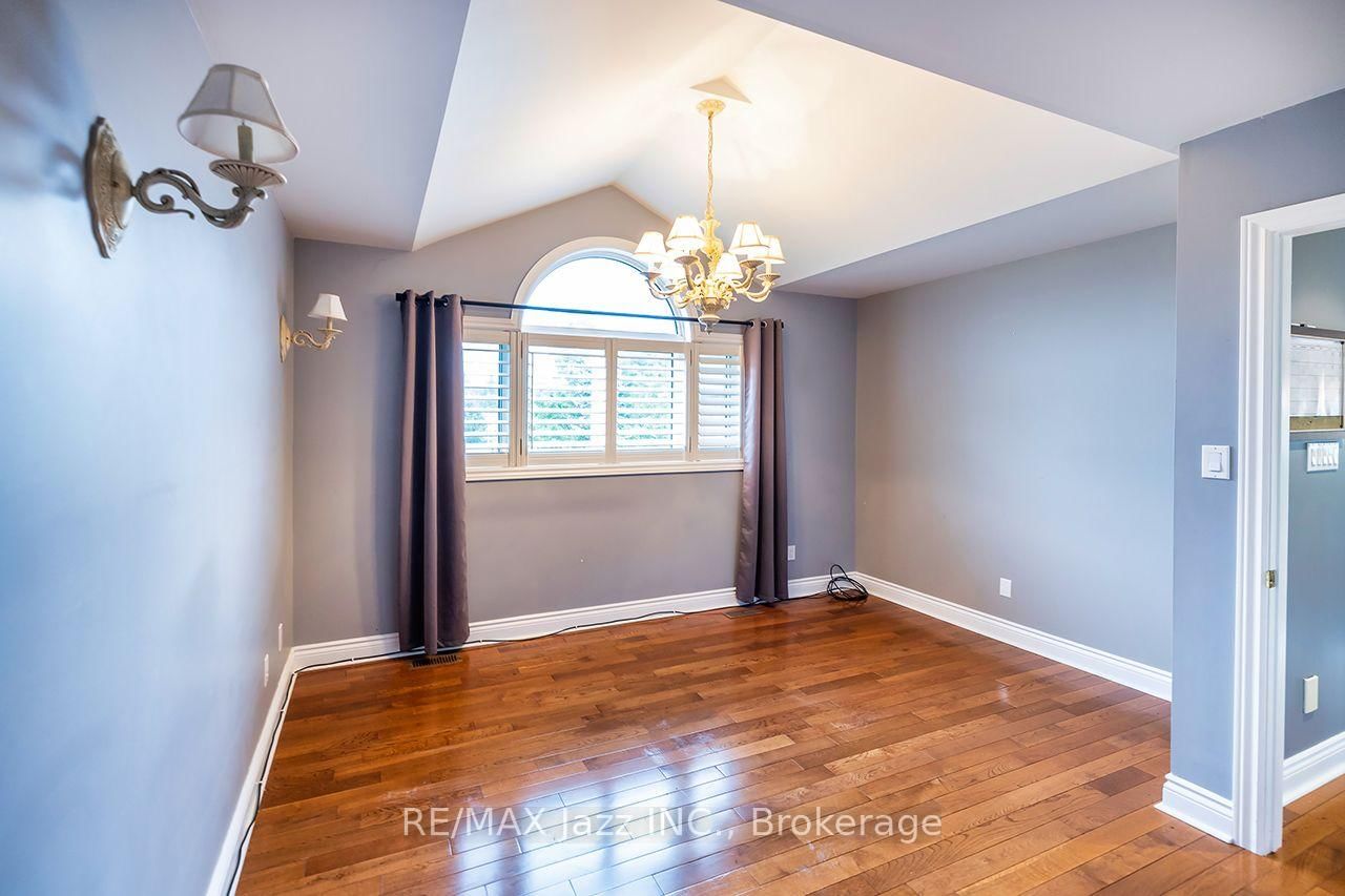 99 Hurd Street • Oshawa, ON photo 25