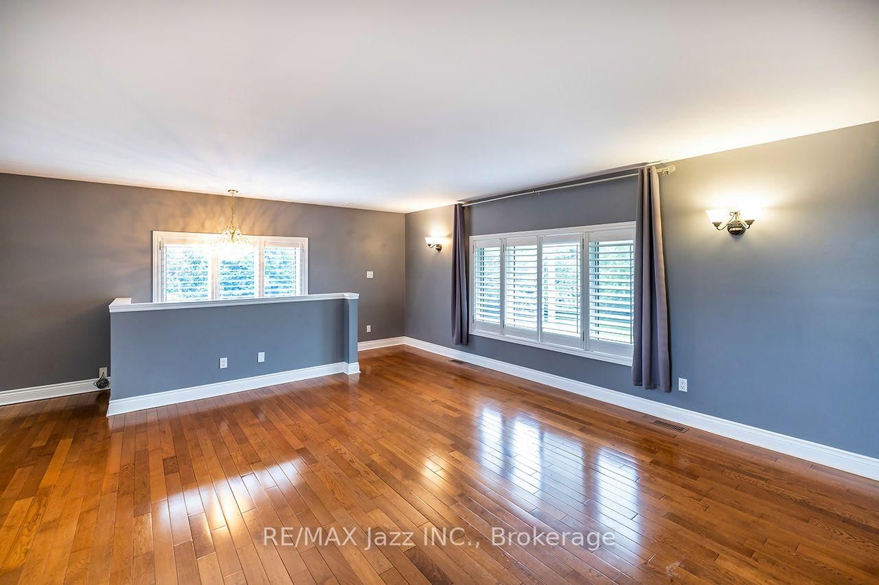 99 Hurd Street • Oshawa, ON photo 27
