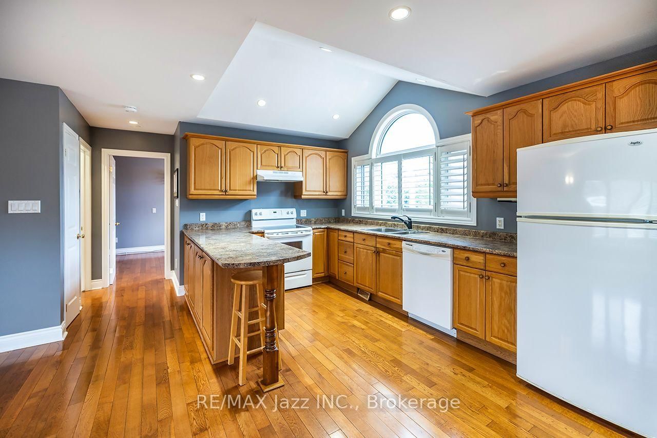 99 Hurd Street • Oshawa, ON photo 29