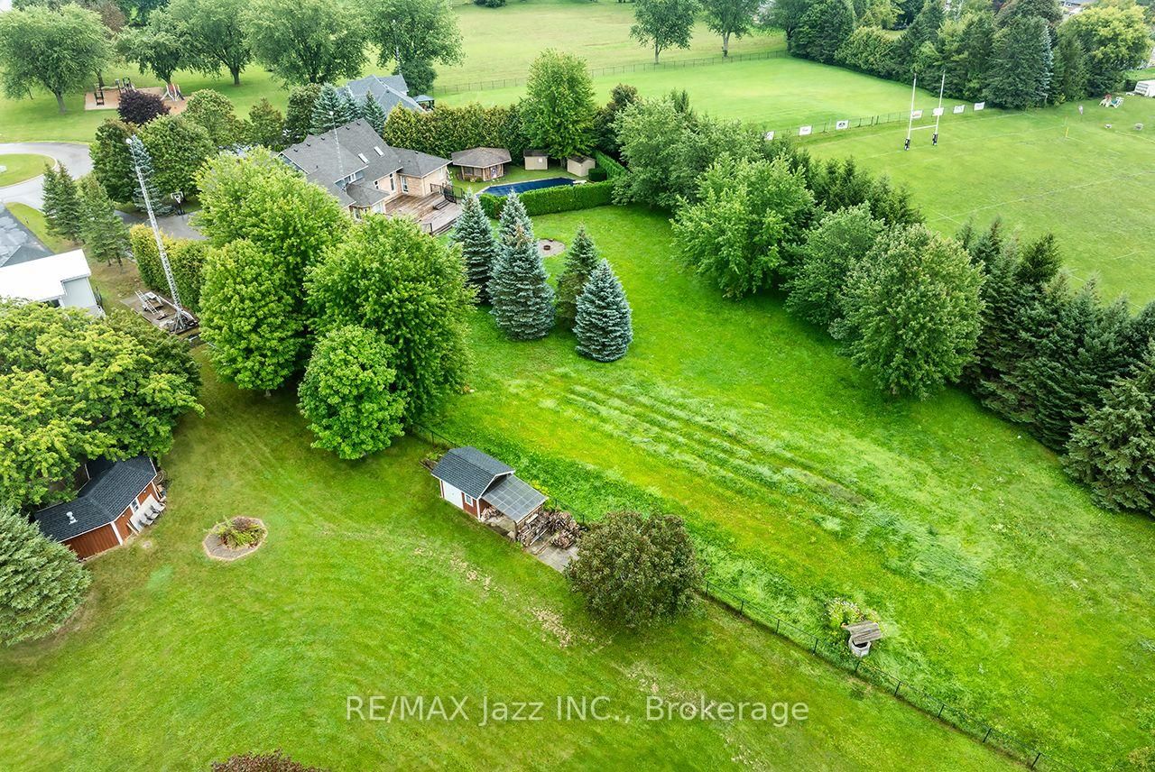 99 Hurd Street • Oshawa, ON photo 5