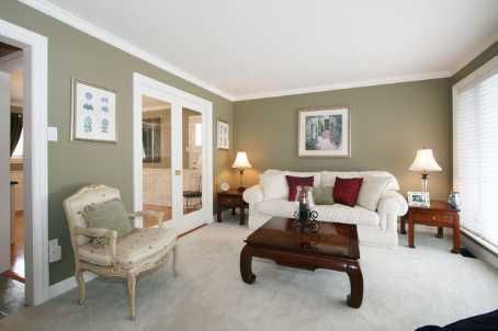 16 Abbottswood Rd, Toronto, M1P3P1 | Image 2