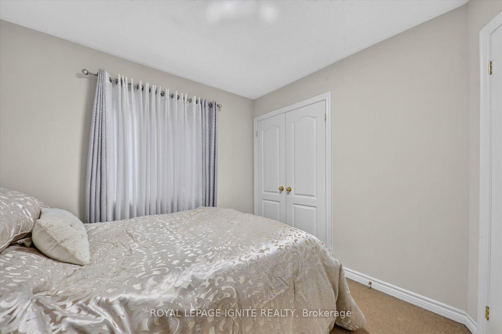 1857 Fosterbrook Street • Oshawa, ON photo 32