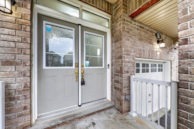 1857 Fosterbrook Street • Oshawa, ON photo 5