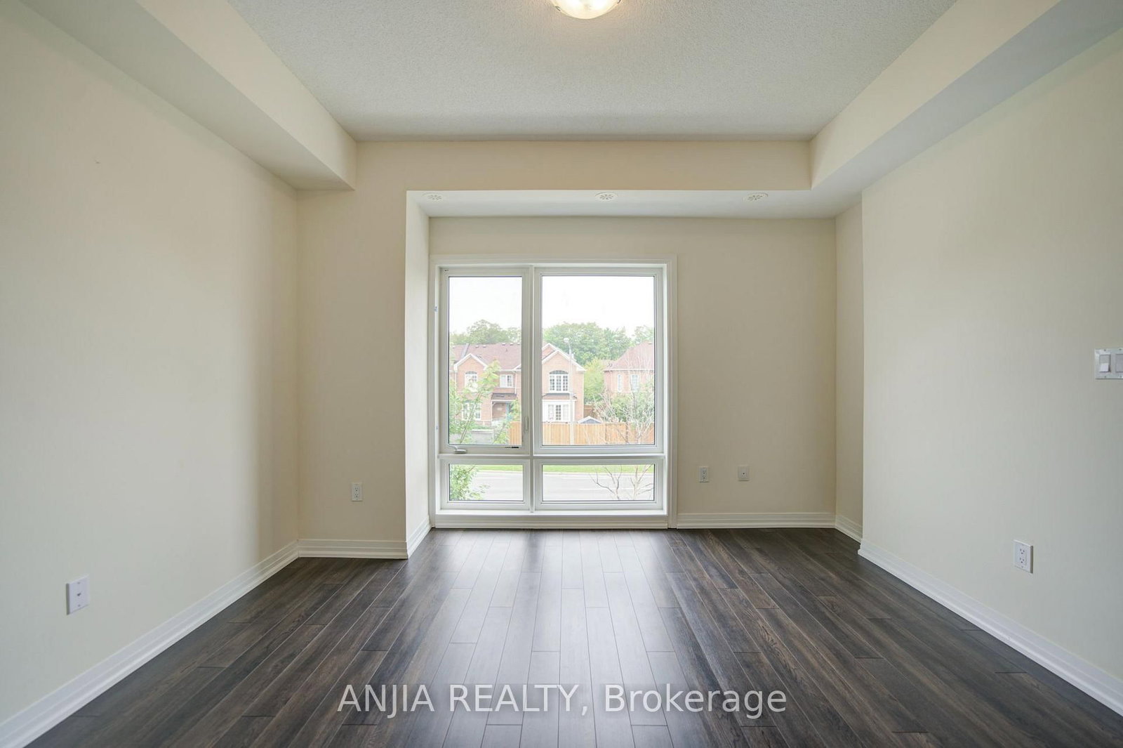 235 Mclevin Avenue • #21 • Toronto, ON photo 9