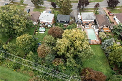 701 Central Park Boulevard N • Oshawa, ON photo 3