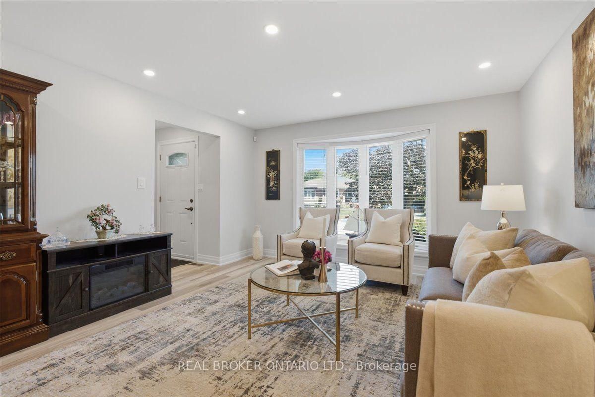 1331 Tatra Drive • Pickering, ON photo 4